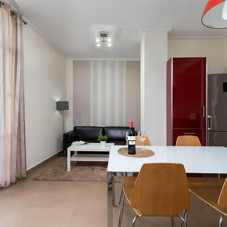 Adarve Flats *