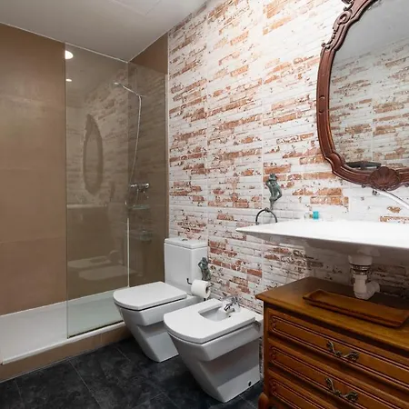 Adarve Flats Apartman